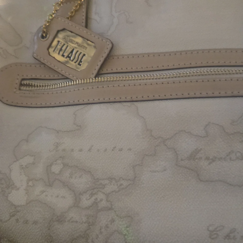 Bag Italy Alviero Martini Elegant Beige Map Print Handbag